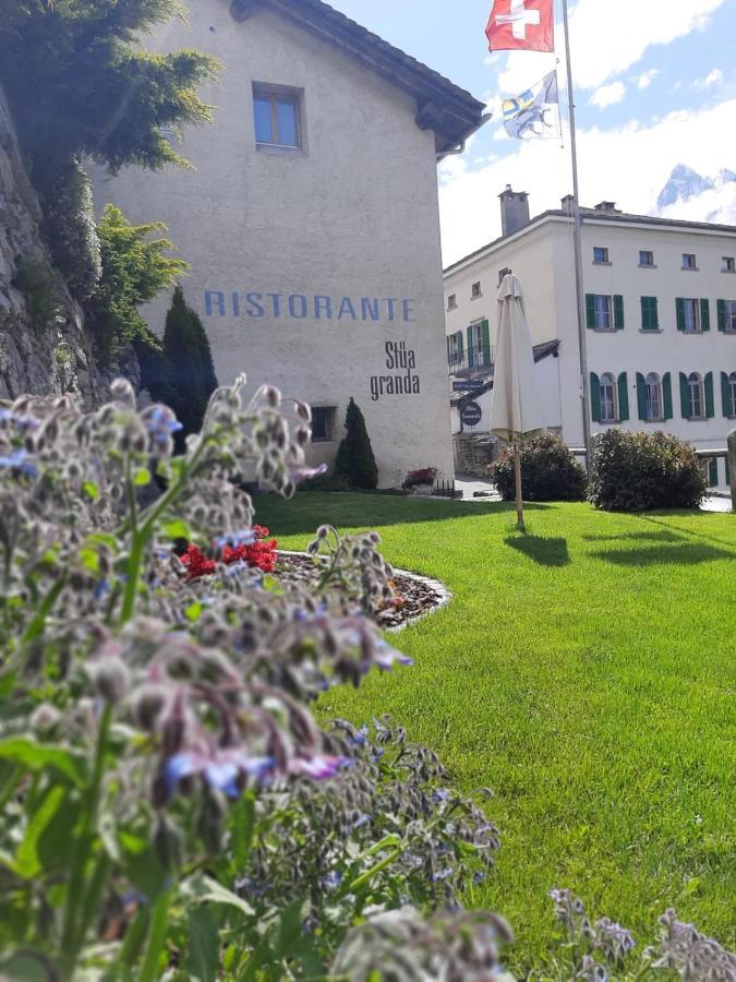 Hotel Stuea Granda Soglio Kültér fotó