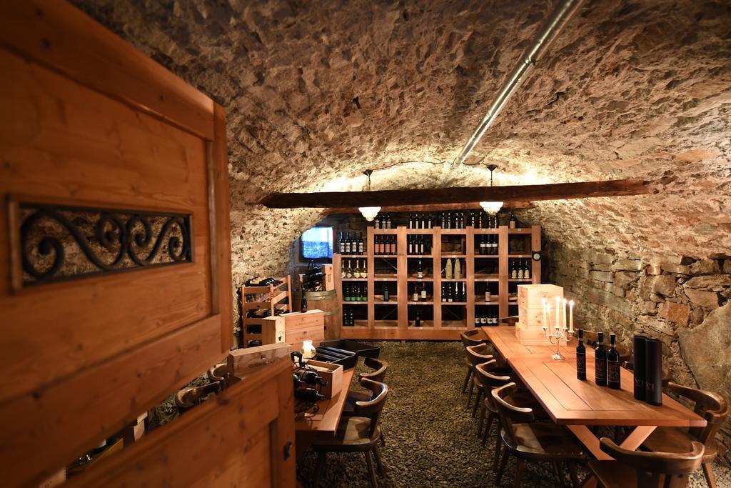 Hotel Stuea Granda Soglio Kültér fotó