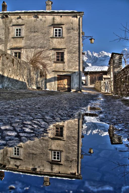 Hotel Stuea Granda Soglio Kültér fotó